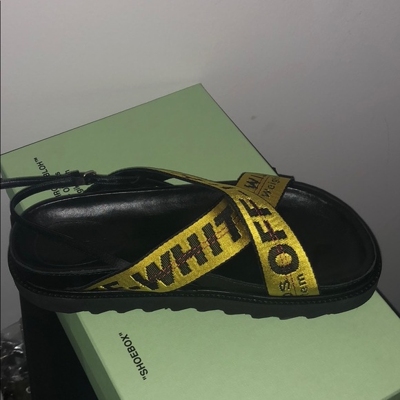 Off white belt sandal - Picture 2 of 3